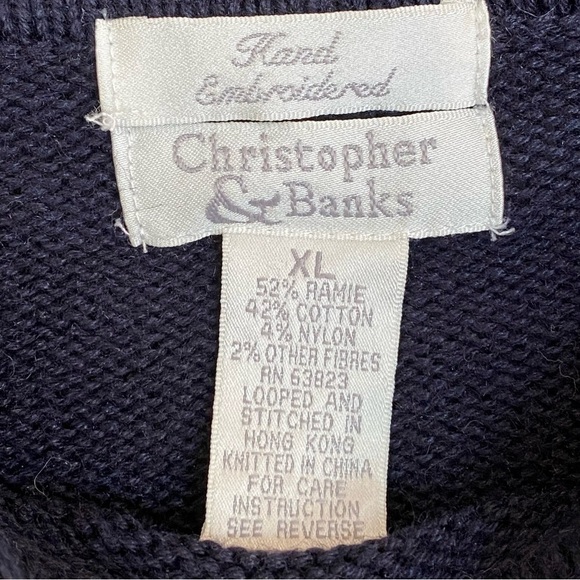 Christopher & Banks Hand Embroidered Christmas Holiday Sweater Santa Size XL - Picture 3 of 6